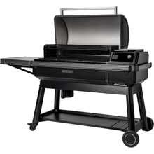 Afbeelding in Gallery-weergave laden, THE NEW TRAEGER IRONWOOD XL INT   Ervaar de evolutie van houtgestookte smaak met de geheel nieuwe Traeger Ironwood®.